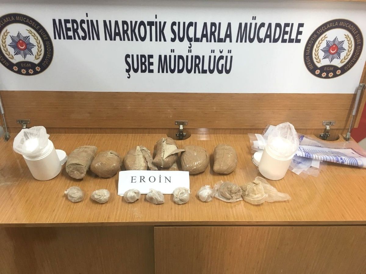 Engelli Şahıs 3.5 Kilo Eroin ve 2 Kilo 200 Gram Morfinle Yakalandı