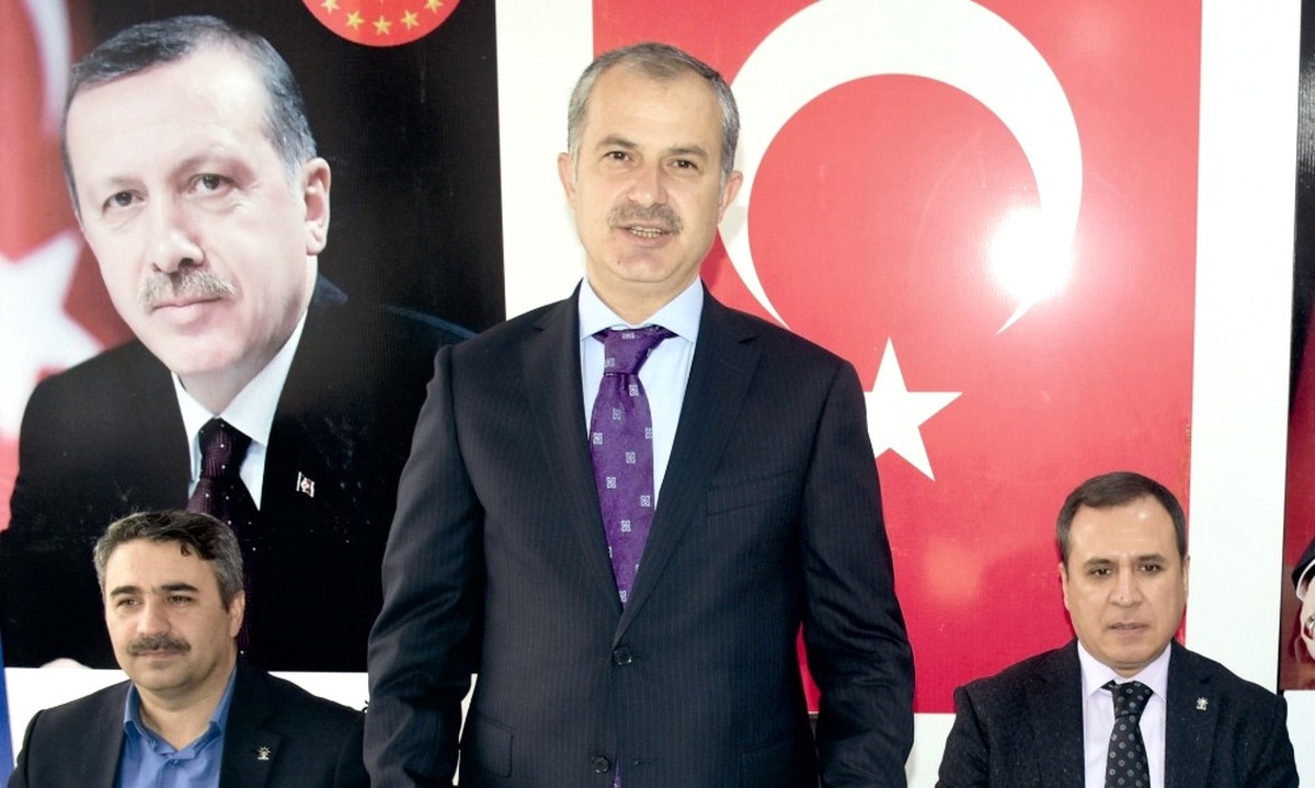 Erdoğan, Kahta İlçe Teşkilatıyla Bir Araya Geldi