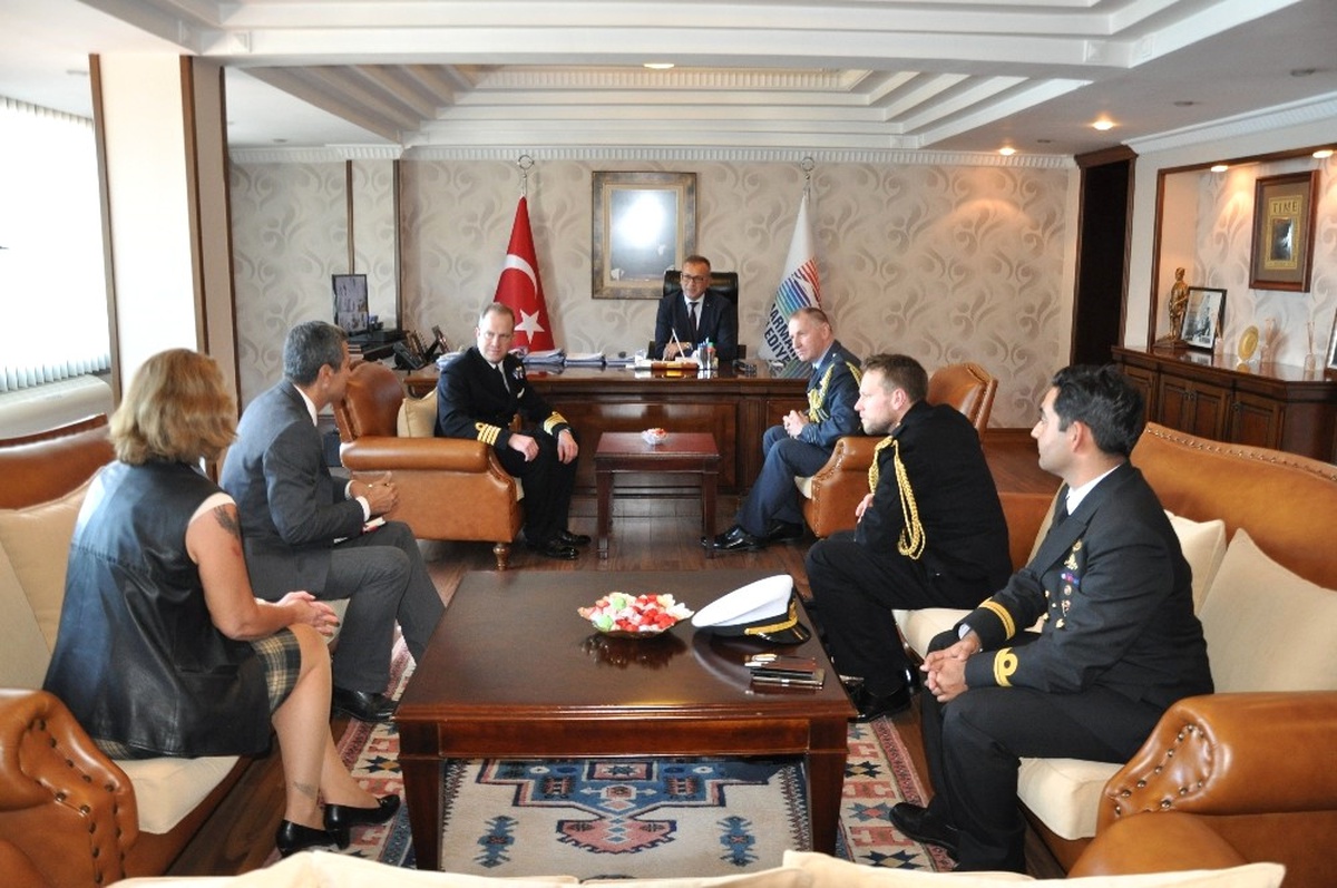 İngiliz Komutanlardan Tatbikat Öncesi Ziyaret