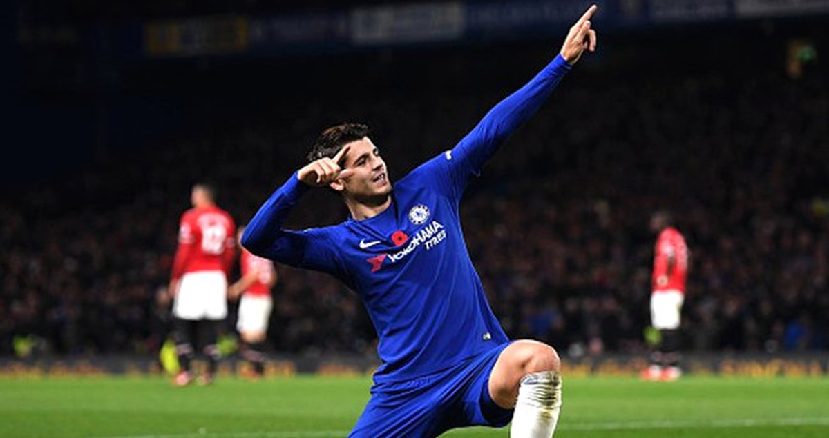 İngiltere\'de Chelsea, Manchester United\'ı Tek Golle Geçti