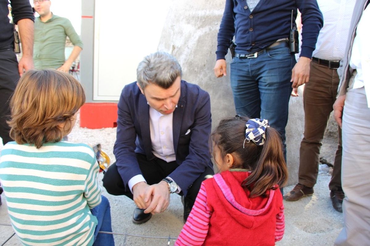 Kaymakam Yazıcı Çalmadık Kapı Bırakmıyor
