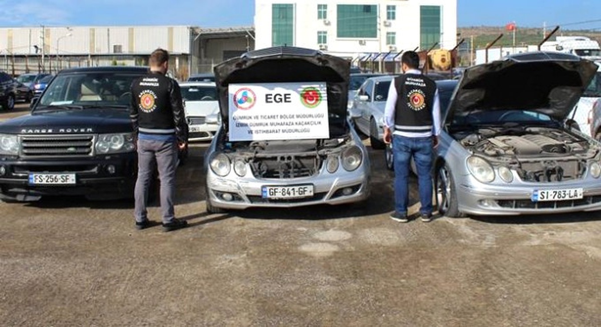 Lüks Cip ve Otomobiller Gümrüğe Takıldı