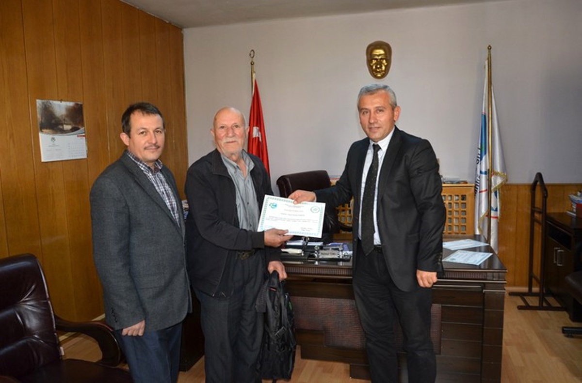 Milli Paklar 5. Bölge Müdürlüğü Personel ve Hayvan Severler Ödüllendirdi
