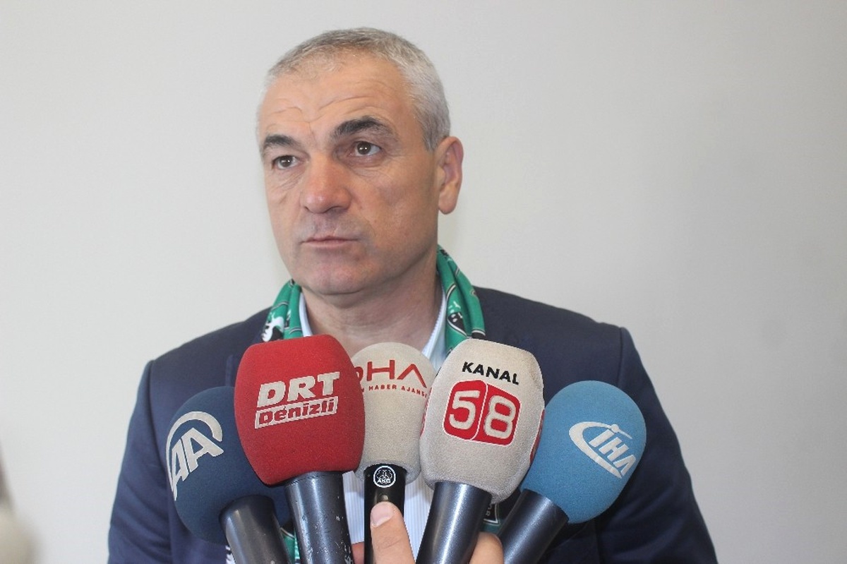 Rıza Çalımbay: "Yabancı Oyuncu İçin Kriter Getirilmesi Gerekiyor"