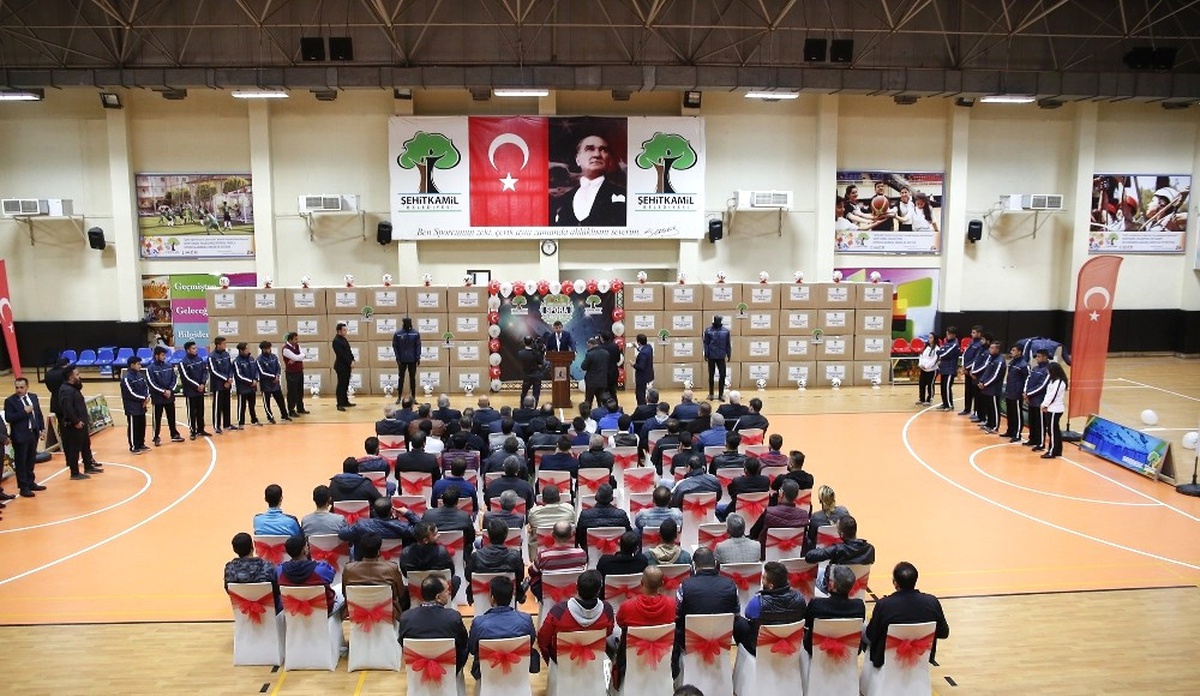 Şehitkamil\'den Amatör Spor Kulüplerine Tam Destek