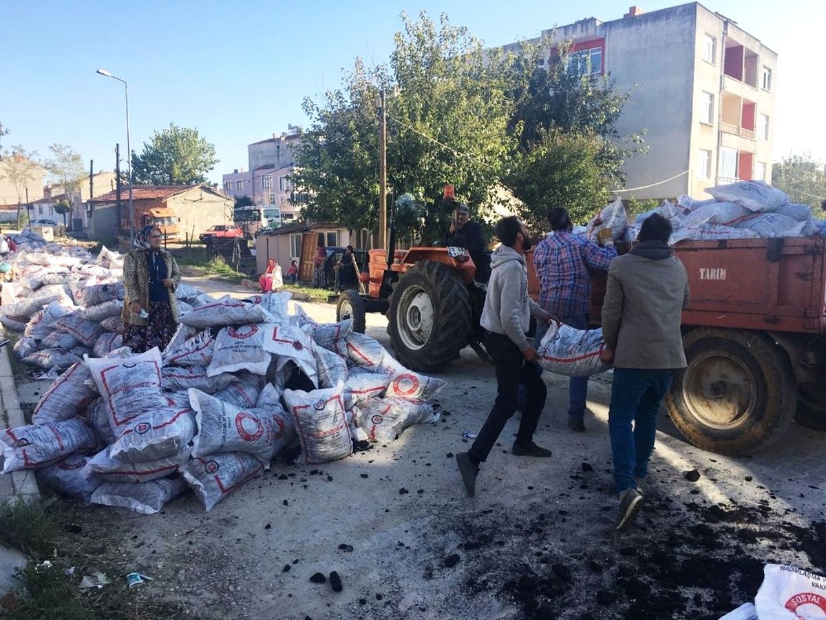 Sydv Kömür Dağıtımları Devam Ediyor