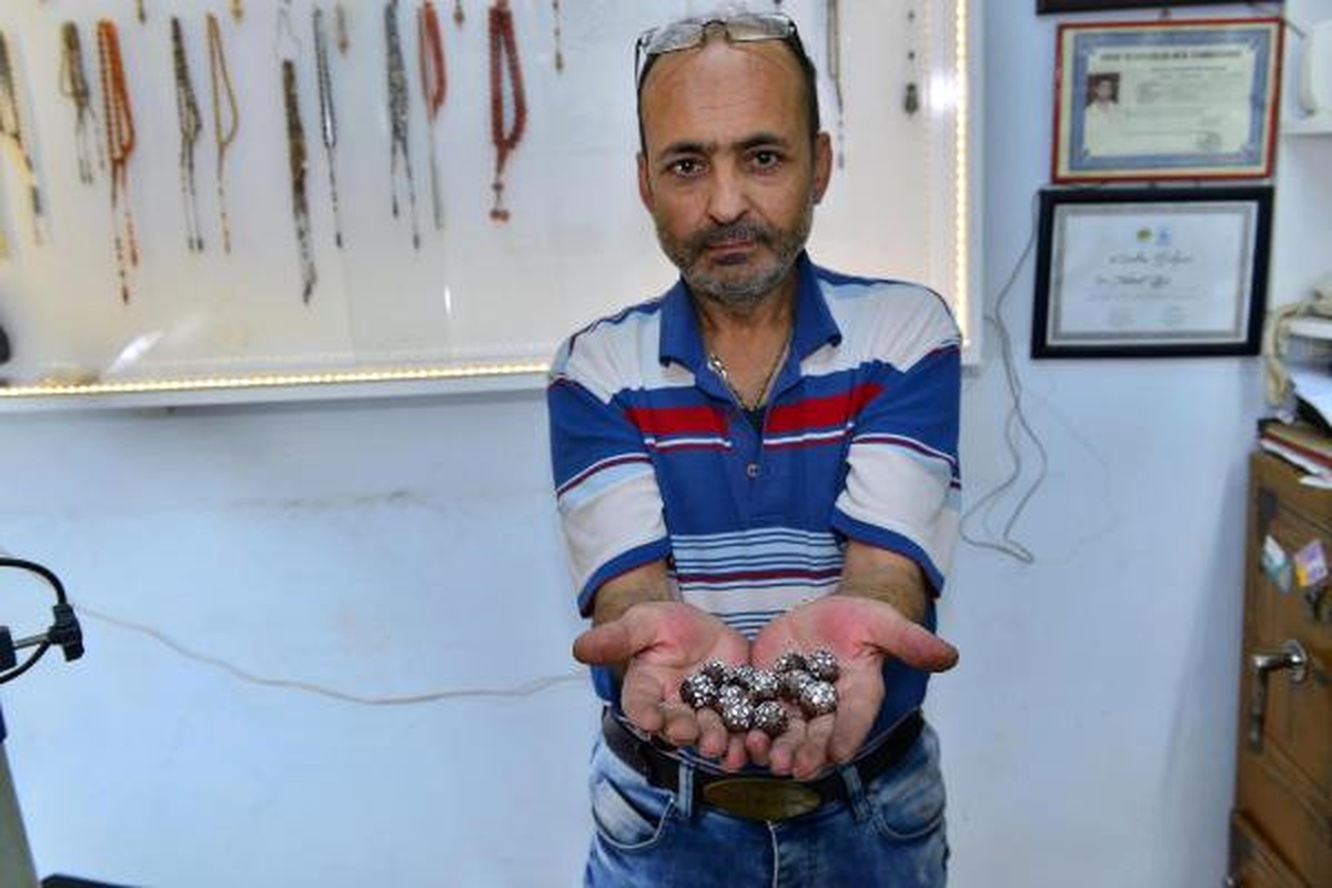 Taşı, Ağacı ve Metali Sanat Eserine Dönüştürüyor