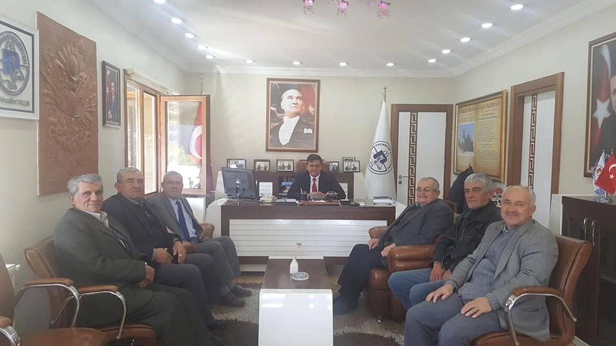 Başkan Yalçın, Muhtarlarla Bir Araya Geldi