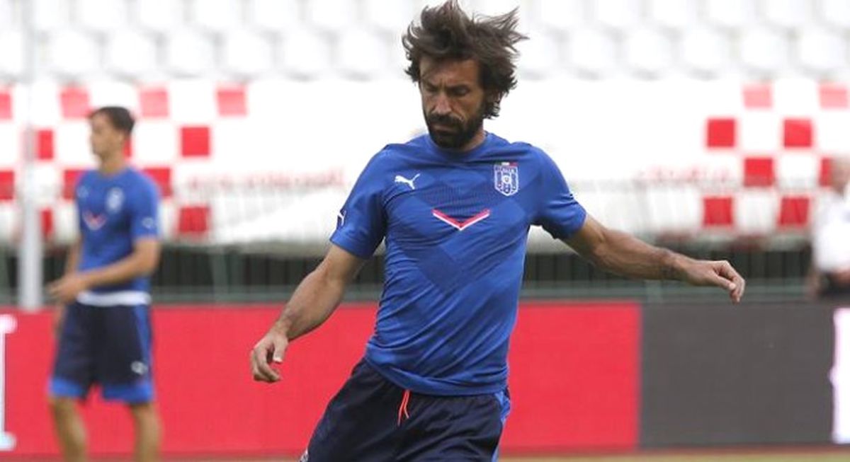 Bir Efsane Daha Futbola Veda Etti