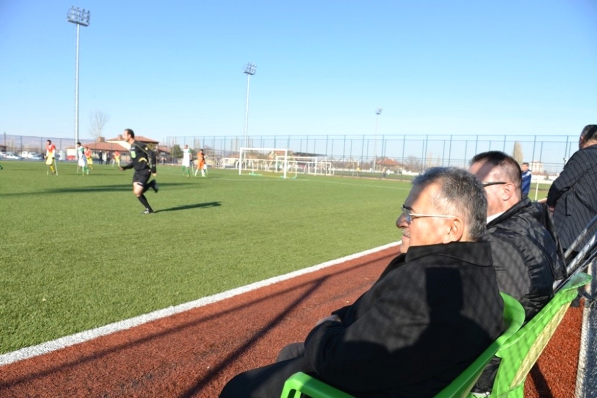 Büyükkılıç, "Bedensel Engelliler Spor Kulübü ile Türkiye\'de 20 Belediyeden Biriyiz"