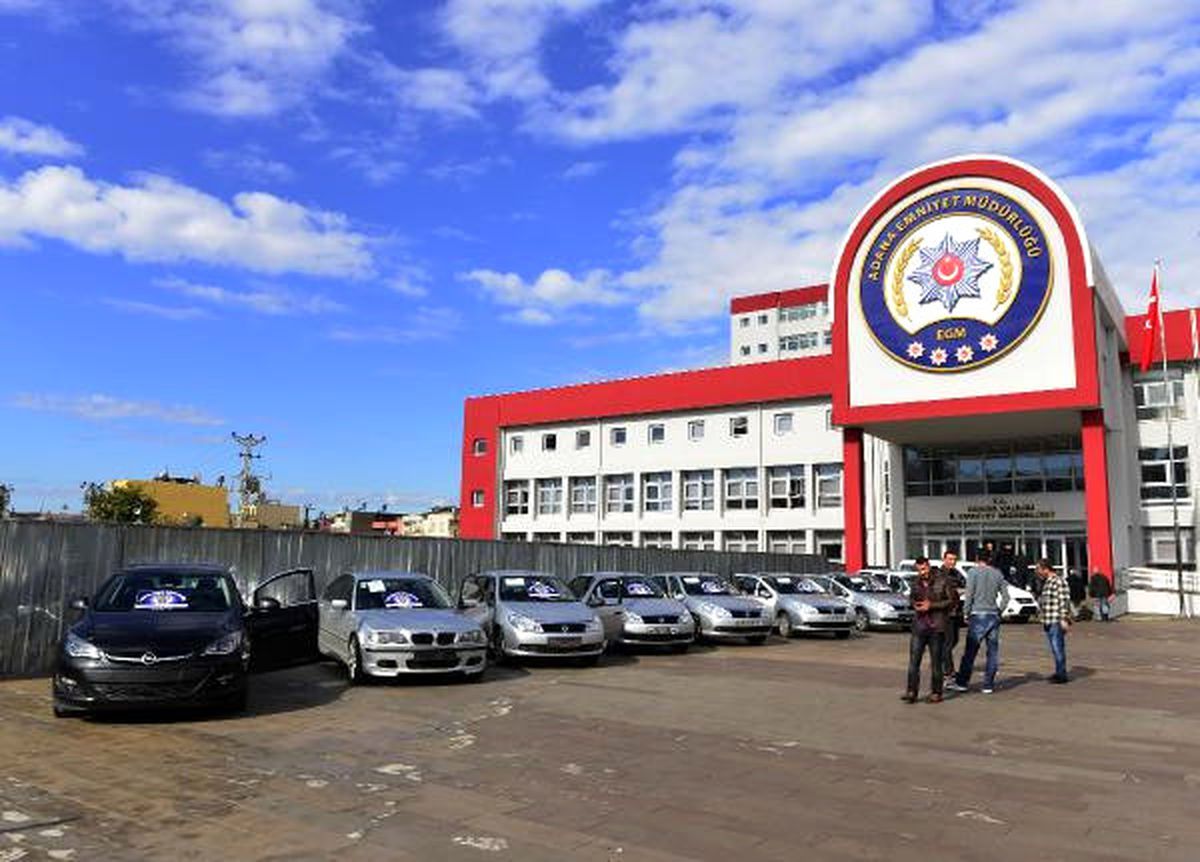 Çalınan Otomobiller, Emniyette Sergide