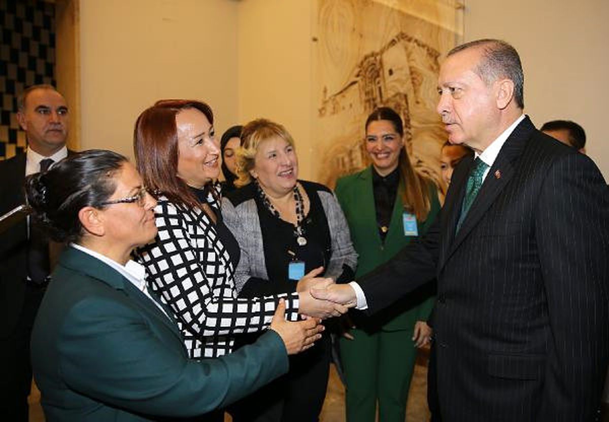Cumhurbaşkanı Erdoğan: Başbakan Olacağım Diyerek Başbakan Olunmaz Değişim Diyerek de Değişim Olmaz