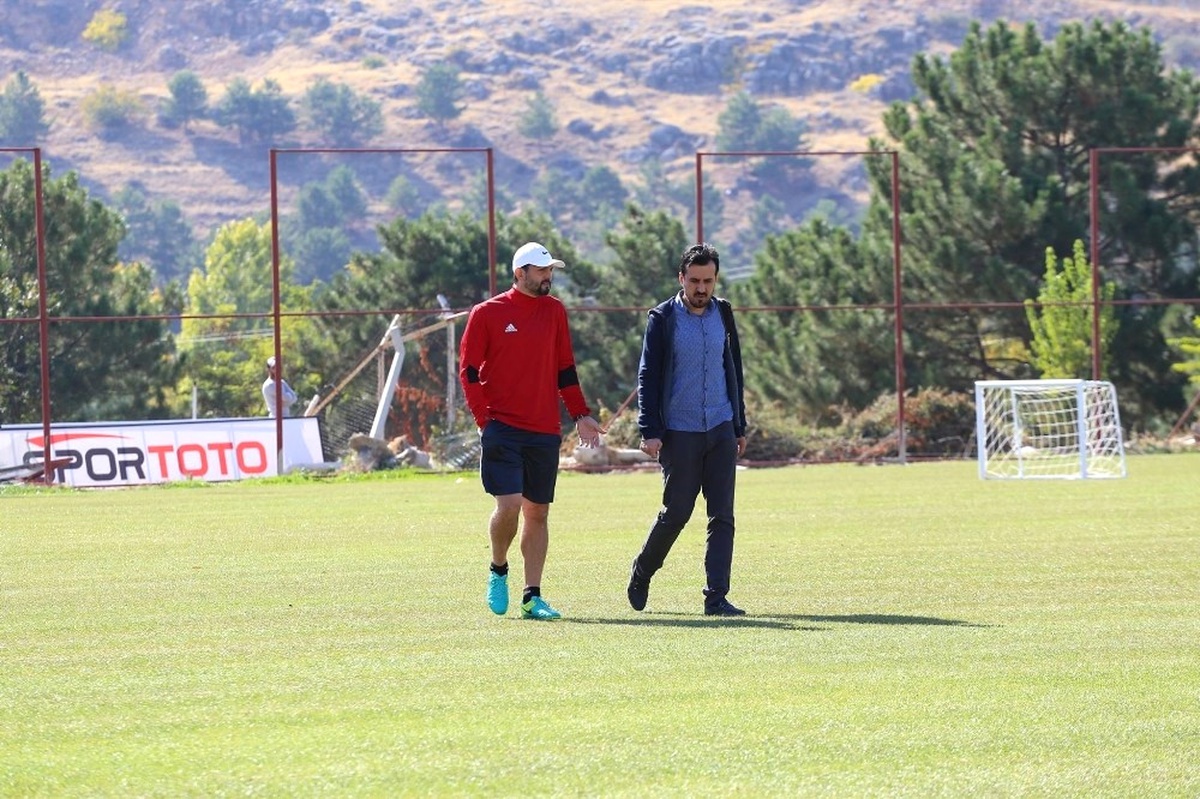 E. Yeni Malatyaspor Azubuike\'ye Kavuşuyor
