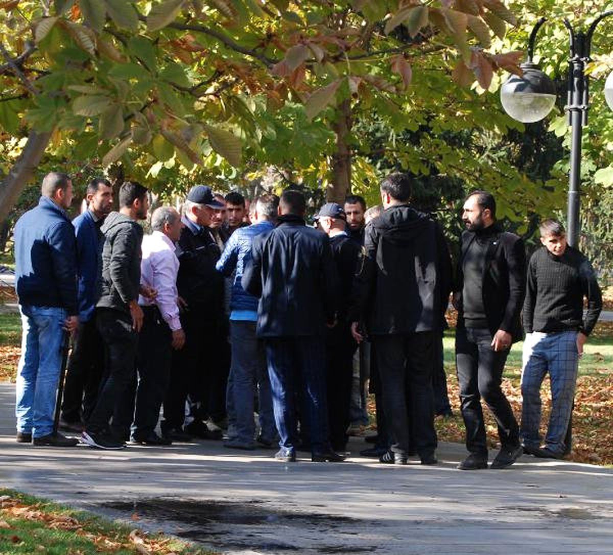İhale Kazanamayan İki Grup Birbirine Girdi: 10 Gözaltı