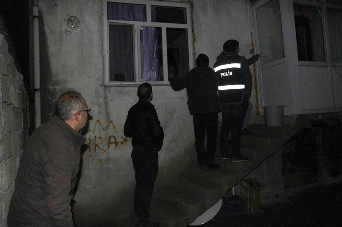 Konya\'da Uyuşturucu Tacirlerine Operasyon: 7 Gözaltı
