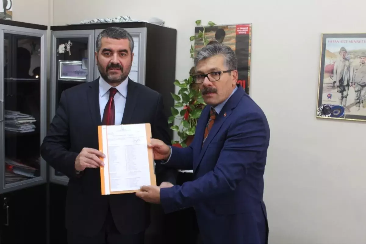 MHP Malatya İl Başkanı Bülent Avşar, Mazbatasını Aldı