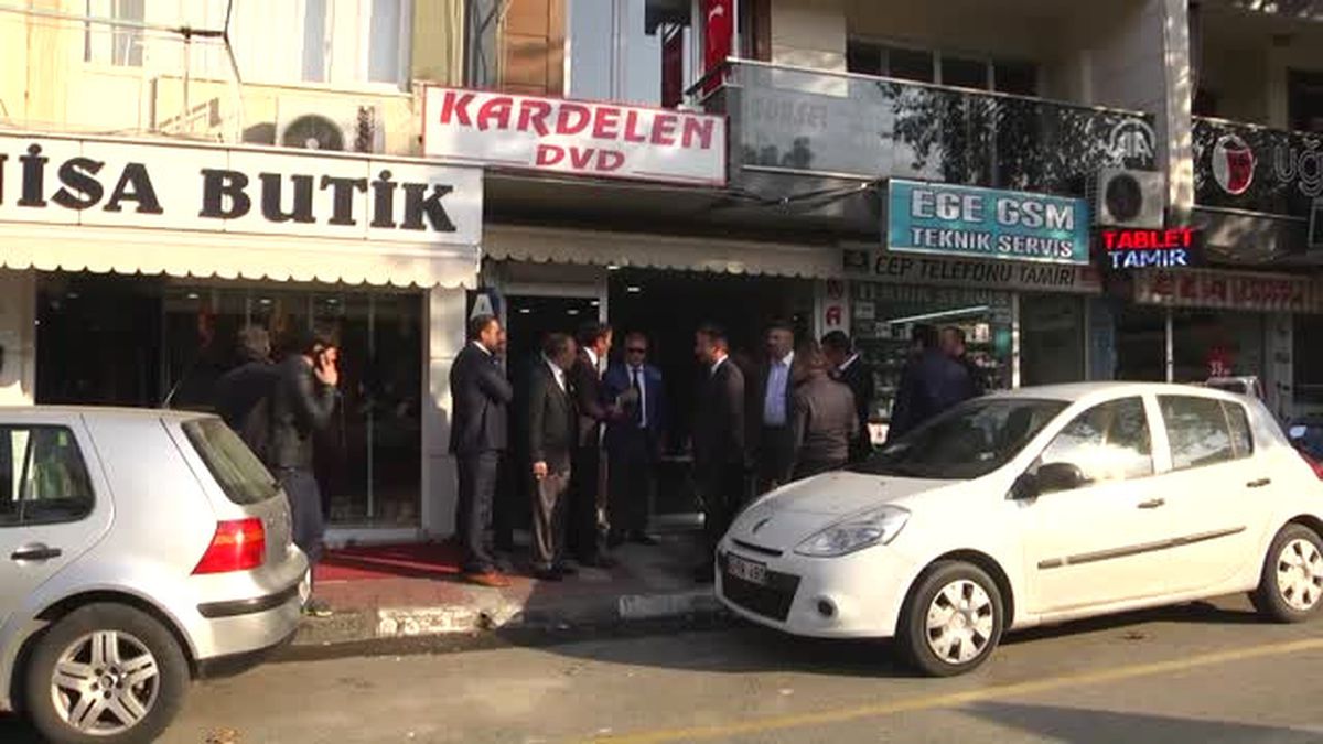 MHP Şehzadeler İlçe Başkanının İş Yeri Kurşunlandı