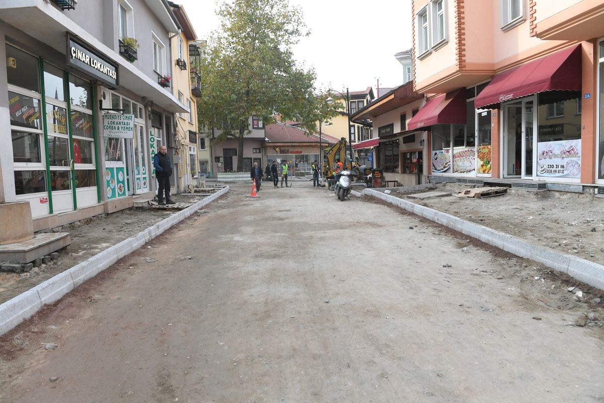 Muradiye Mahallesi\'nin Yolları Yenileniyor