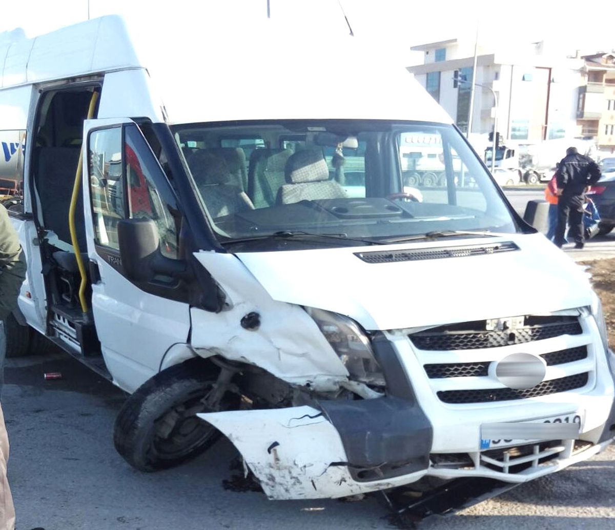Öğrenci Servisi Kaza Yaptı: 9 Yaralı