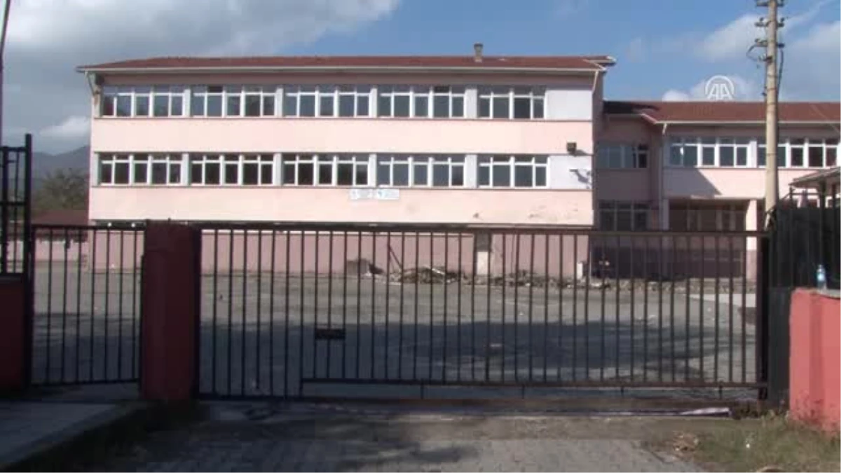 Okulun Kalorifer Kazanında Patlama: 1 Ölü, 7 Yaralı (3)