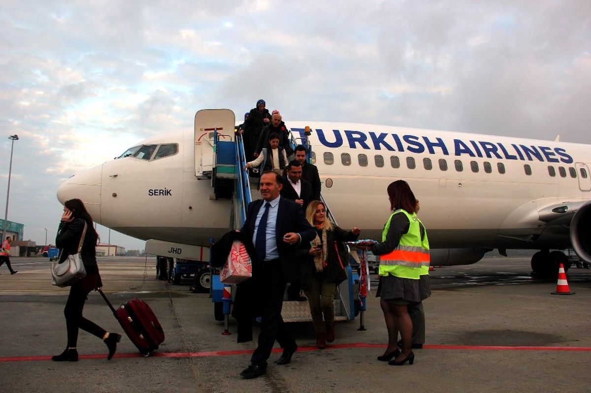 Samsun\'a 3 Ay Sonra İlk Uçak İndi