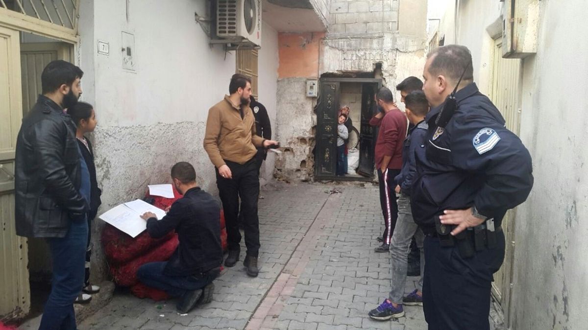 Şanlıurfa Polisinden Dev Operasyon: 30 Gözaltı
