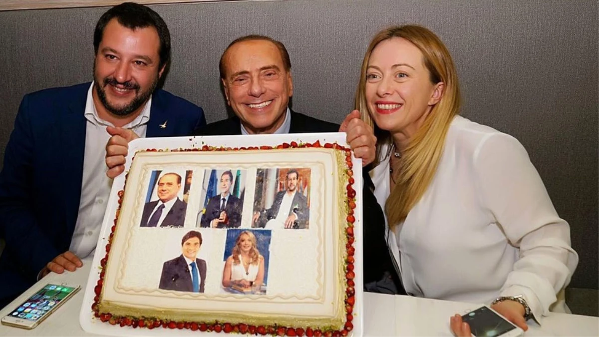 Sicilya\'daki Seçimlerde Berlusconi\'nin Geri Dönüşü
