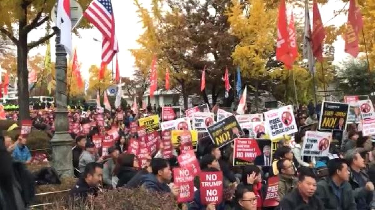 Trump Güney Kore\'den de "Kuzey Kore Çağrısı" Yaptı
