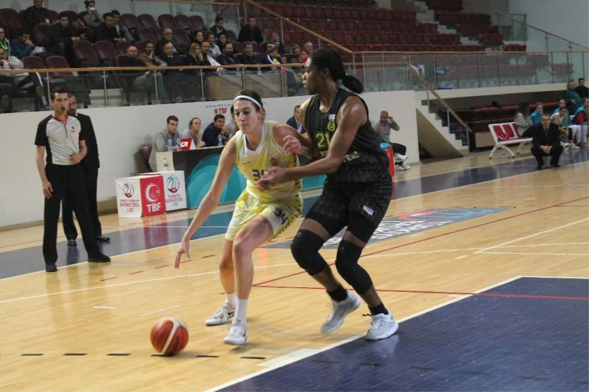 Türkiye Kadınlar Basketbol Ligi: Yalova Vıp: 68 - Çankaya Üniverstesi: 74