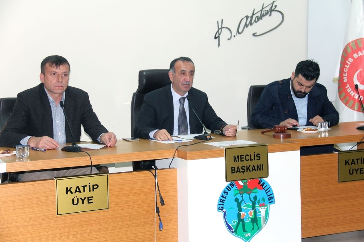 Valinin Kredi Kartı ile İlgili Açıklama Geldi