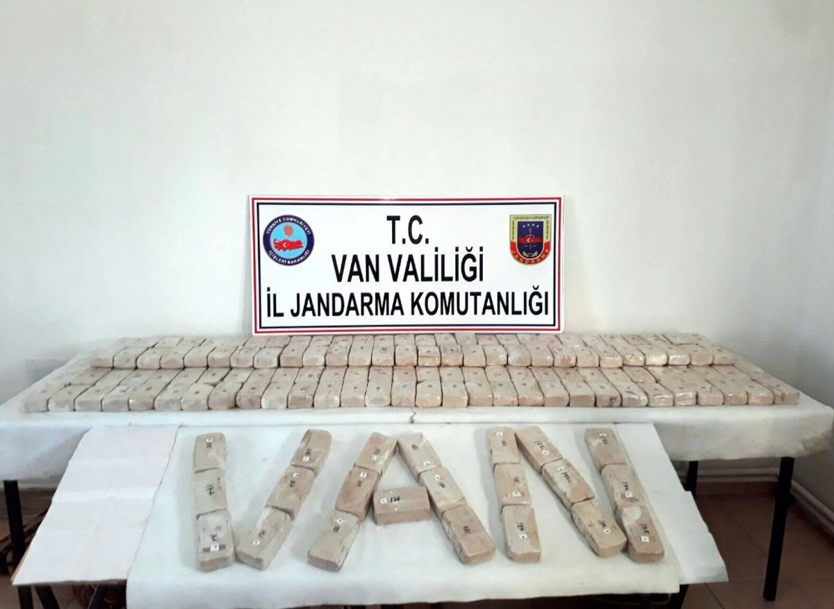 Van\'da 101 Kilo Eroin Ele Geçirildi