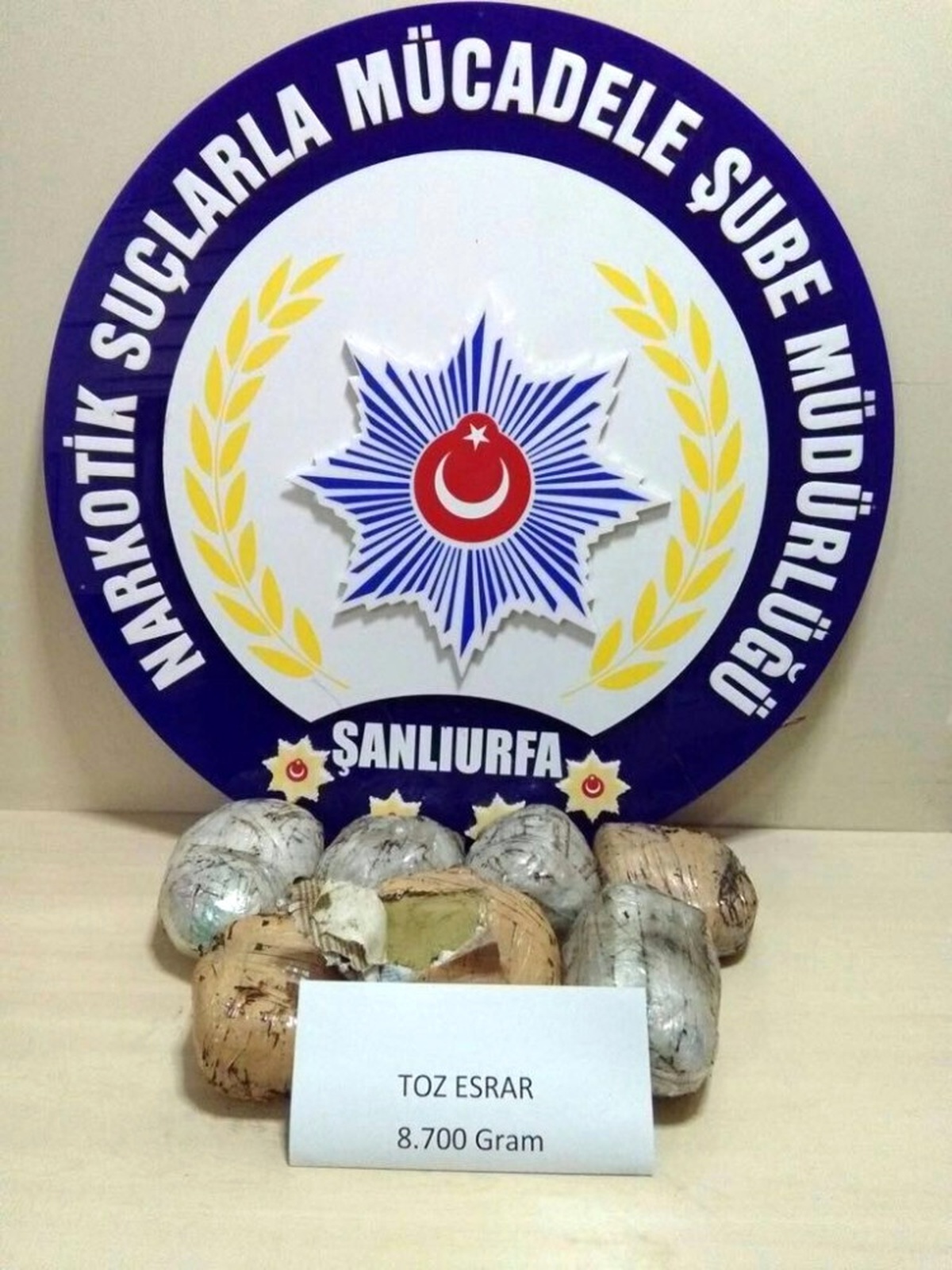 Yedek Lastikten 8 Kilo 700 Gram Esrar Çıktı