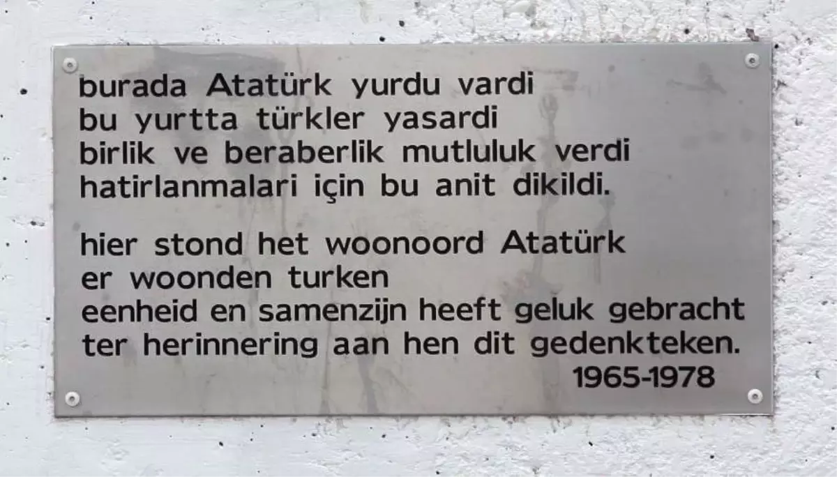 Atatürk\'ün İzine Dünyada Rastlayabileceğiniz Yerler