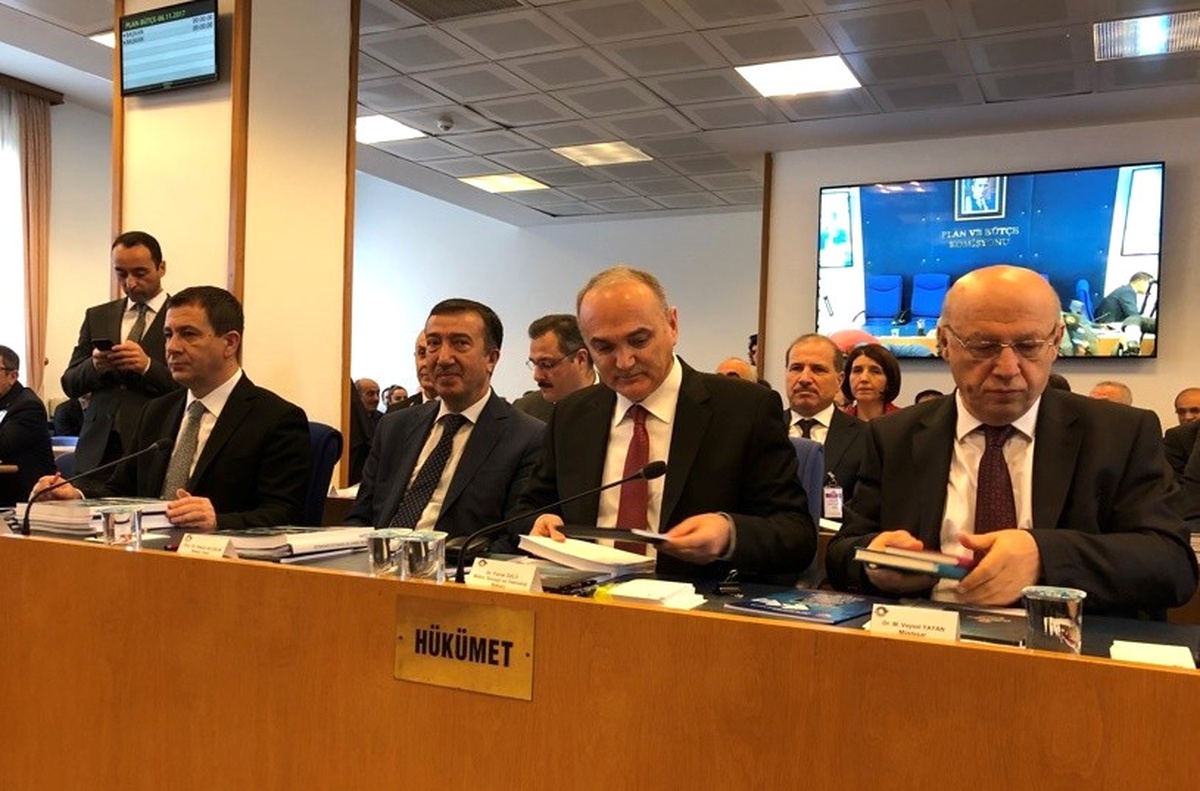 Aydemir TBMM\'de Erzurum Mahalle Kültürünü Anlattı