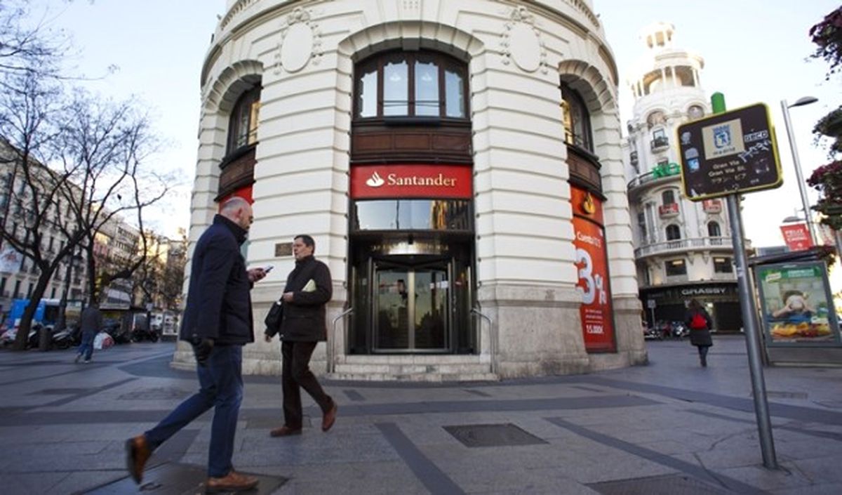 Banco Santander 2 Bin Kişiyi İşten Çıkaracak