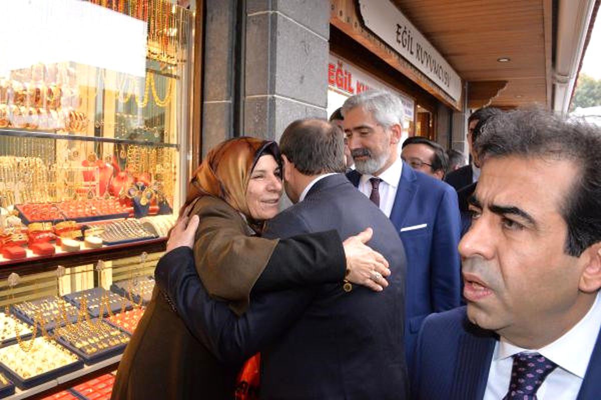 Başbakan Yardımcısı Çavuşoğlu: Teör, Ortak Değer Olan Her Şeye Düşman