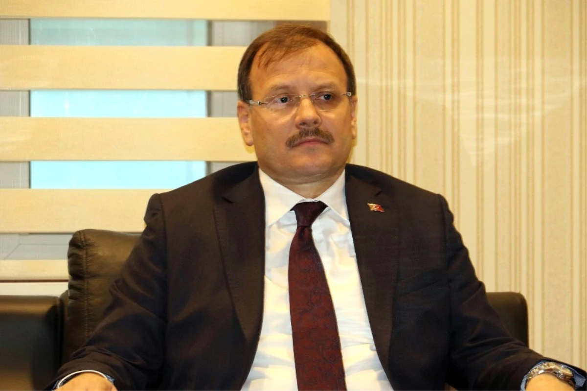Başbakan Yardımcısı Hakan Çavuşoğlu Diyarbakır\'da