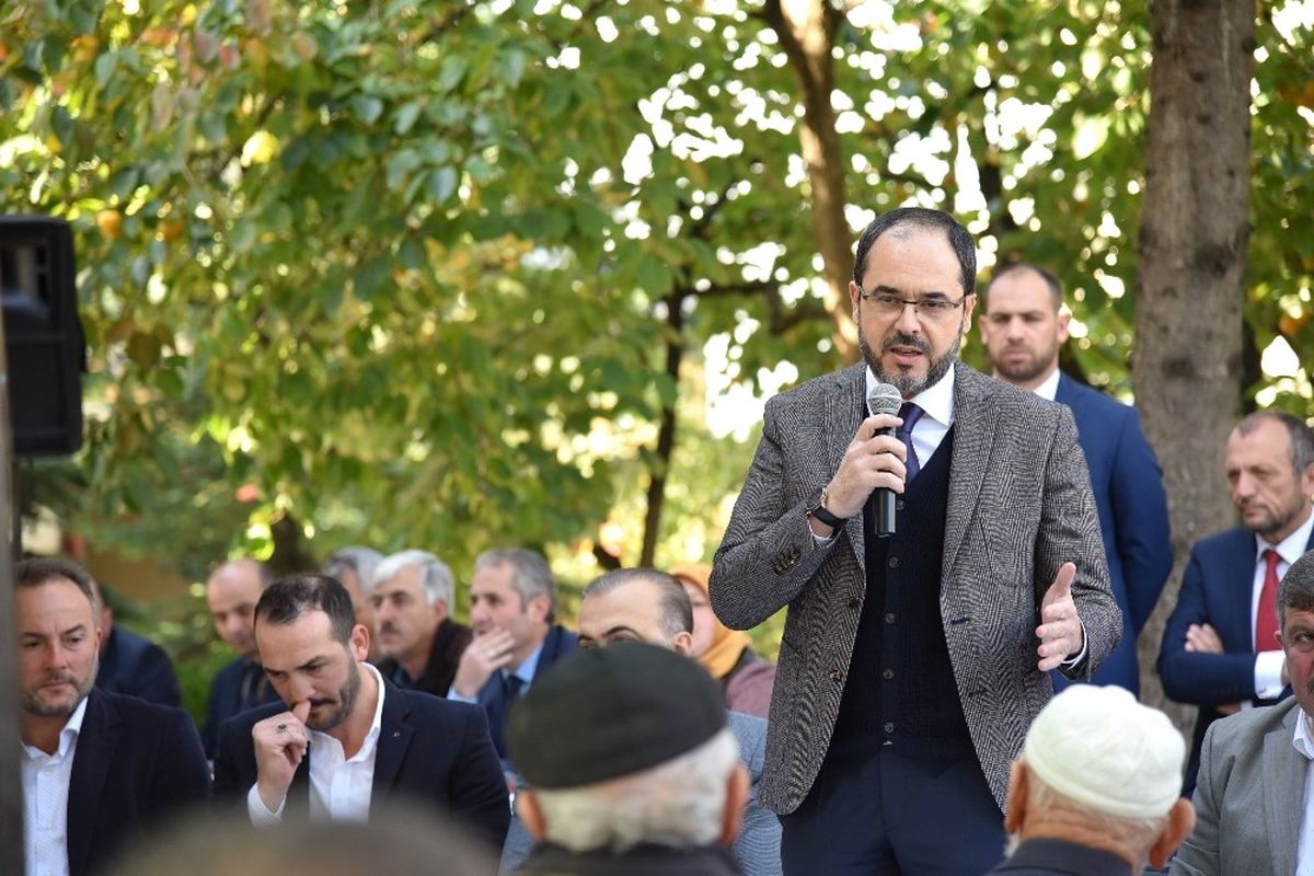 Başkan Ayaz\'ın Mahalle Toplantıları Devam Ediyor