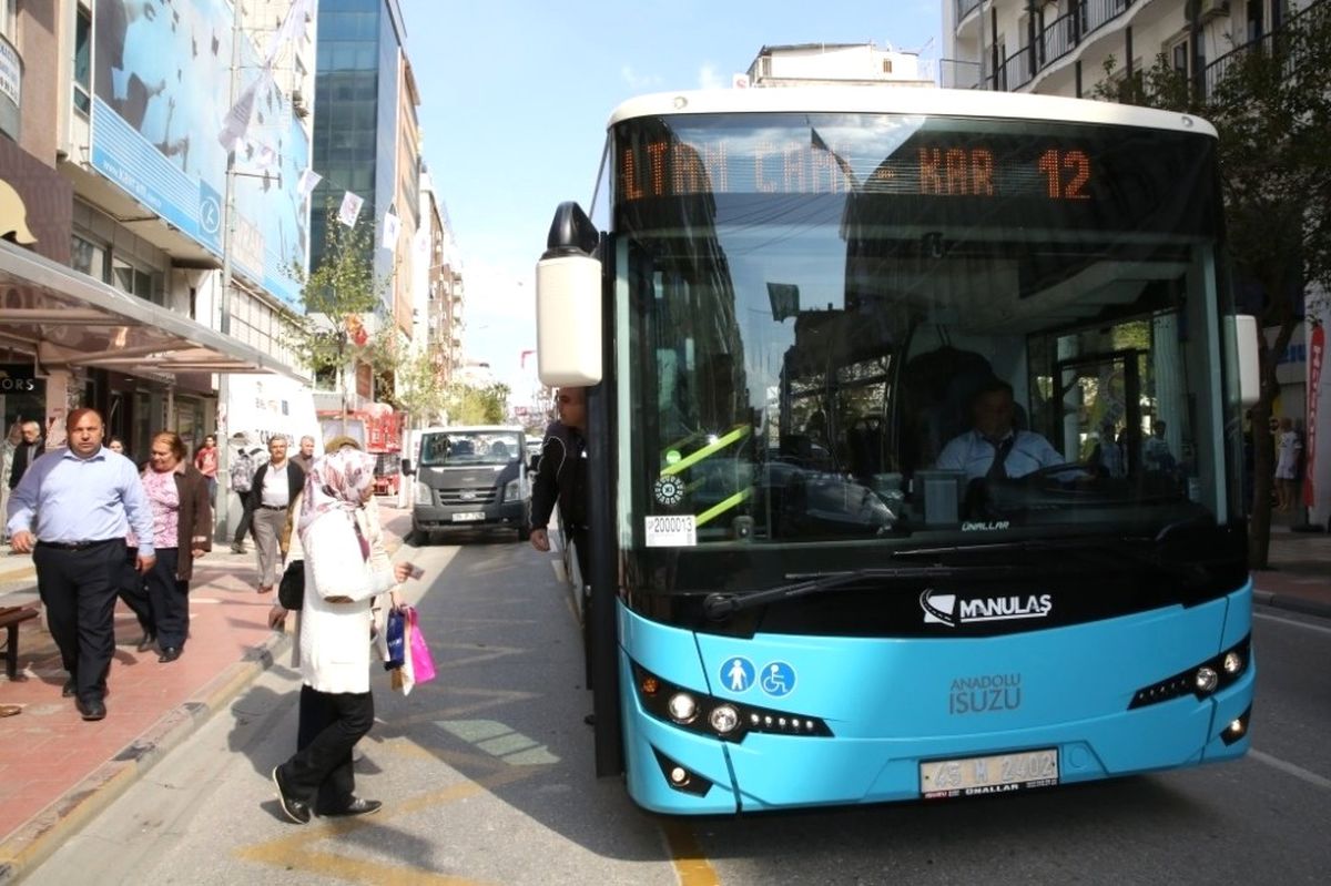 Bebek Arabalarının Toplu Ulaşıma Alınmaması Yeniden Değerlendirilecek