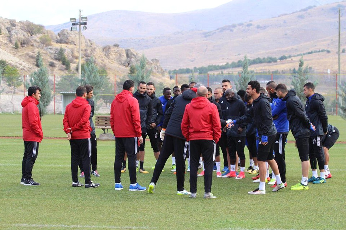 E. Yeni Malatyaspor\'da İzinler Yarın Sona Eriyor