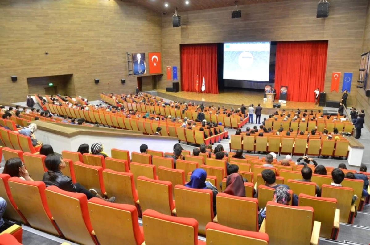 Erzincan Üniversitesi\'nde Erasmus Plus\'ın 30. Yıl Kutlama Programı