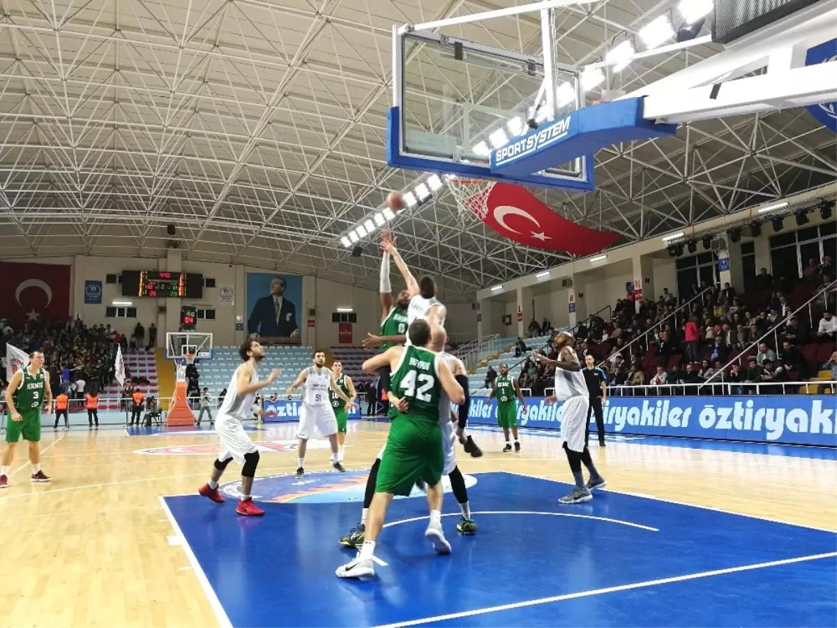 Fıba Europe Cup: Demir İnşaat Büyükçekmece: 80 - Khimik: 76