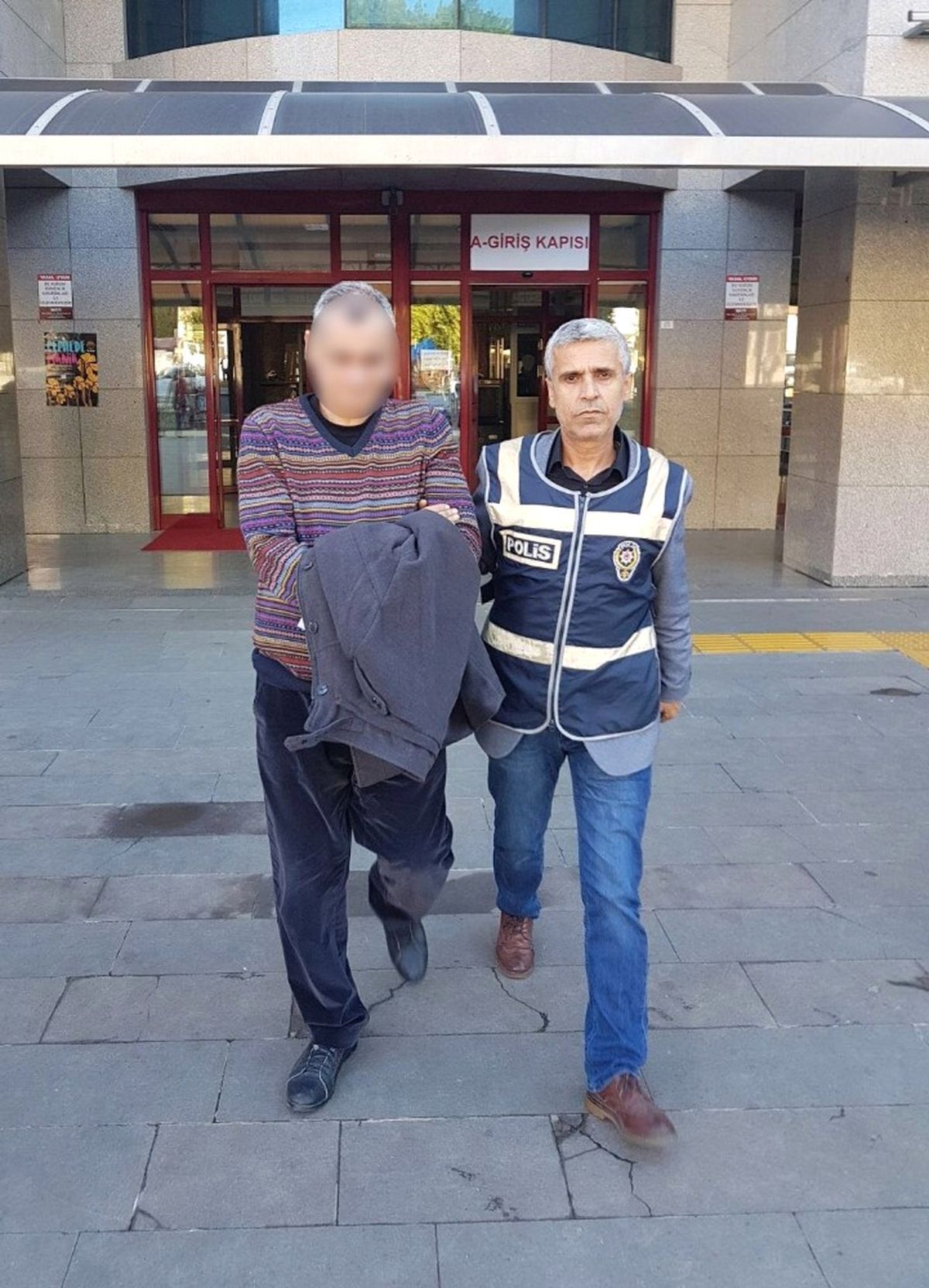 Fuhuştan Aranan 2 Kişiyi Yakalandı