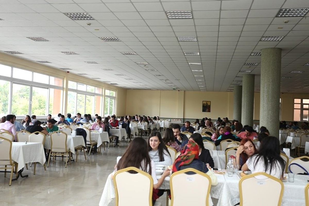 Gazi Üniversitesinde Vejetaryen Menü Uygulaması