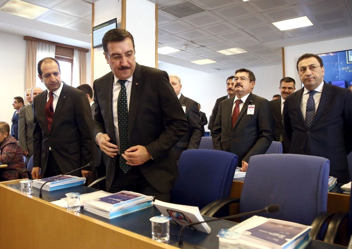 İhracatçıya Harç Bilgileri Sms\'le Atılıyor