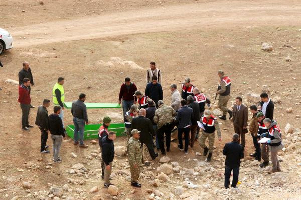 Korucu, Arıza Yapan Otomobilin Sürücüsüne Yardım Etmek İsterken Şehit Oldu