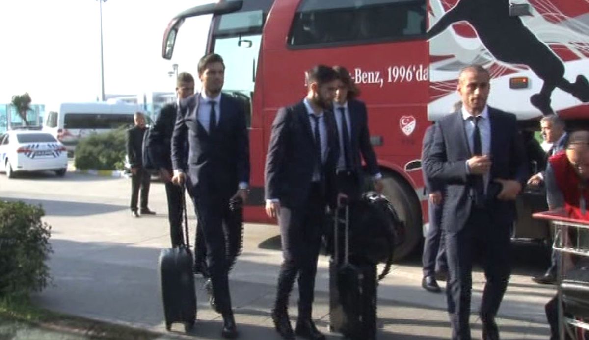 Milli Takım Romanya\'ya Gitti