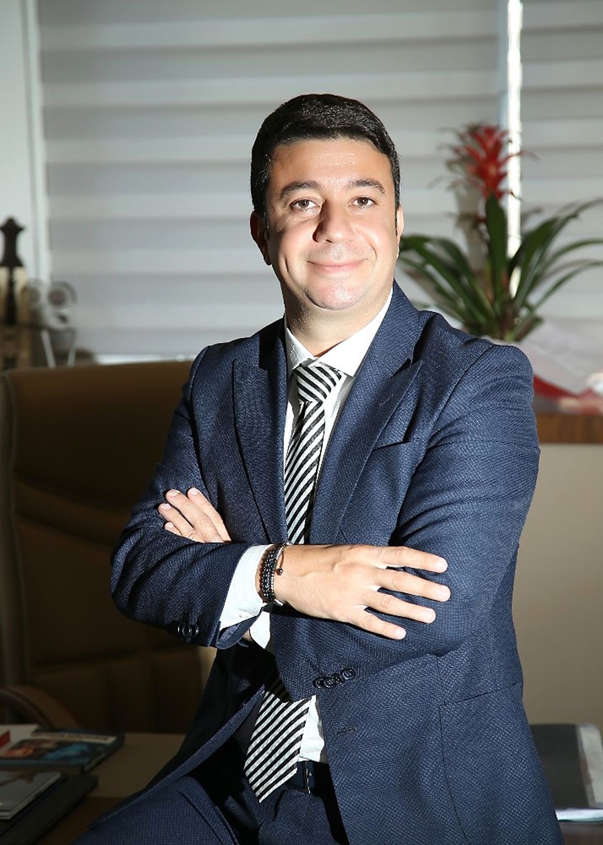 Mng Yönetim Hizmetleri Genel Müdürü Dr. Aydoğan Süer; "Doğu\'nun Taşı Toprağı Altın"