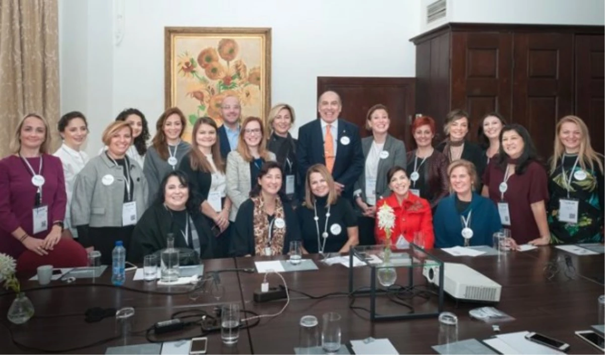 Muhtar Kent: Kadın Yöneticilere Önce Yönetim Kurulu İnanmalı