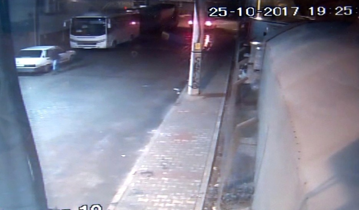 Otomobili 10 Saniyede Çalarak Kayıplara Karıştı